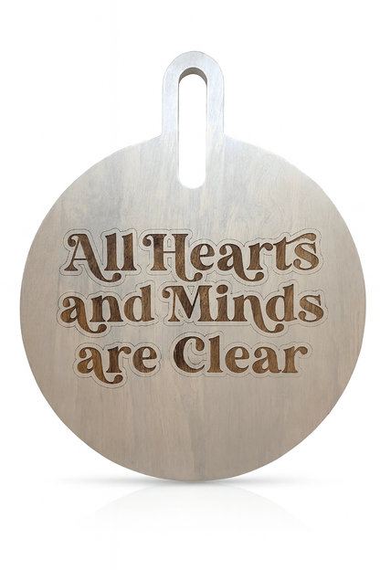 All Hearts &amp; Minds Clear Serving Board - DecoNegro